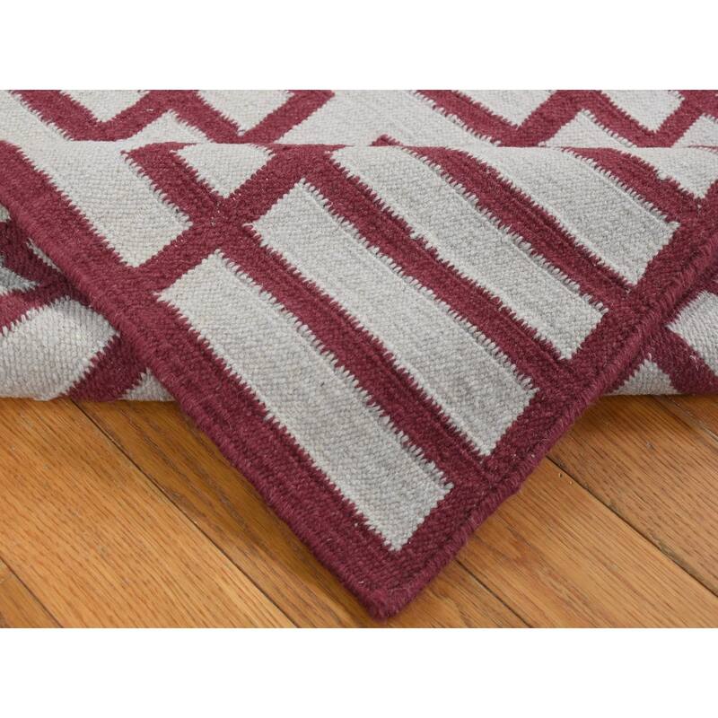 Shahbanu Rugs Alabama Crimson Red Flat Weave Reversible Kilim
